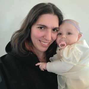 Meet your Posher, Serina